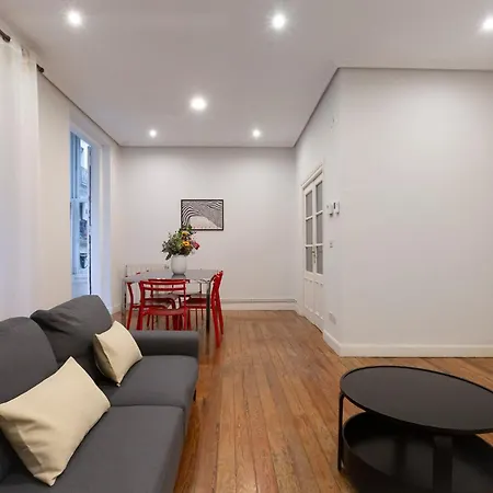 Apartment Amplio En Casco Viejo - Corazon De