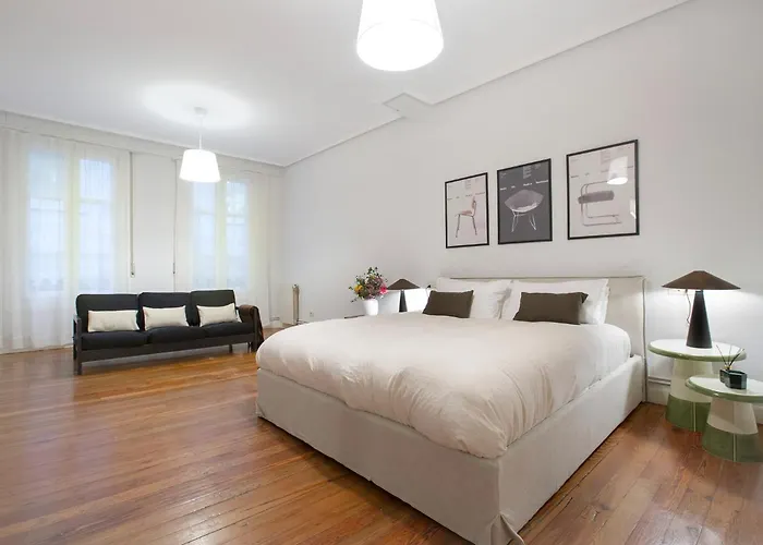 Apartment Amplio En Casco Viejo - Corazon De