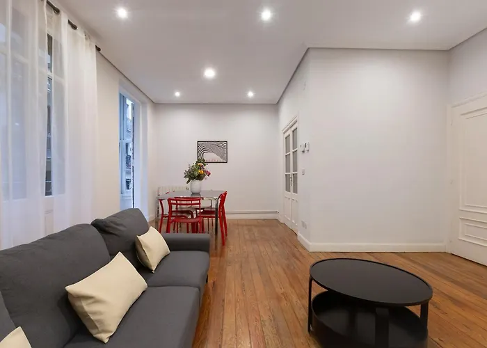 Apartment Amplio En Casco Viejo - Corazon De